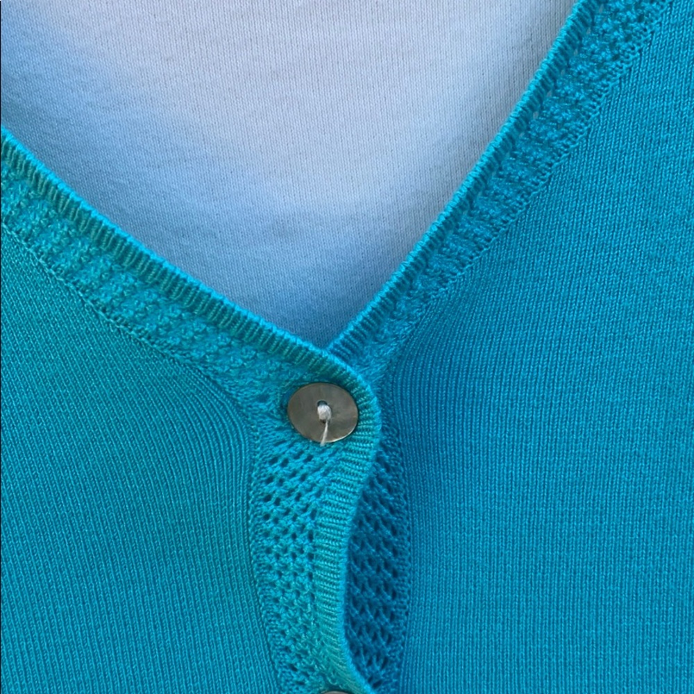 Sweater - Picture 4 of 4